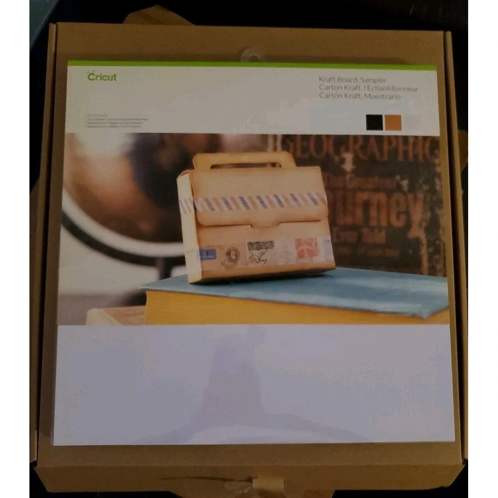Cricut Bundle Includes Mat,Kraft Board Sampler,Foil,Transfer Kit,Scraper/Spatula